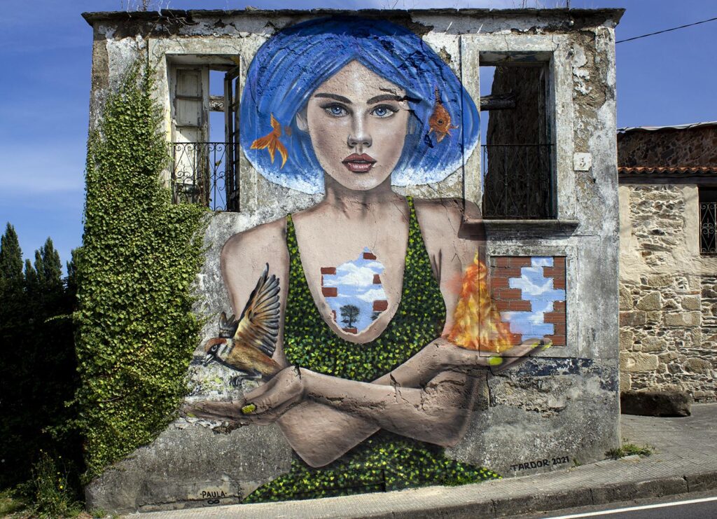 Urban mural made by Tardor in Ferrol (Galicia) - urban art and graffiti by commission.