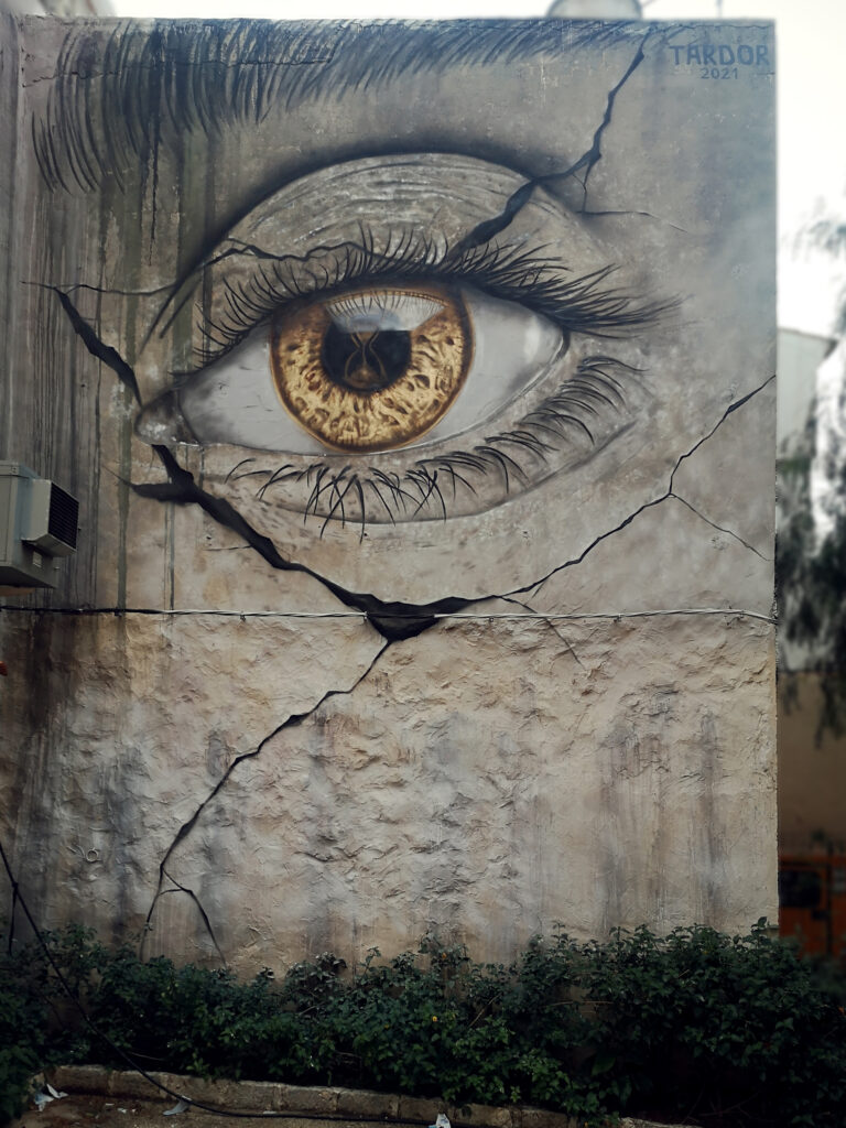 Mural for Ondara Town Hall - urban art in the Marina Alta.